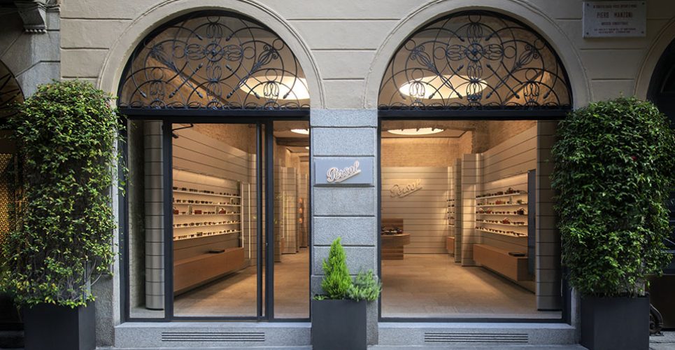 Persol_store_Milan